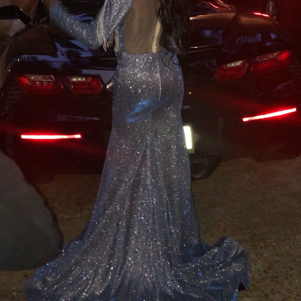 BLUE PROM DRESS - Picture 8 of 8